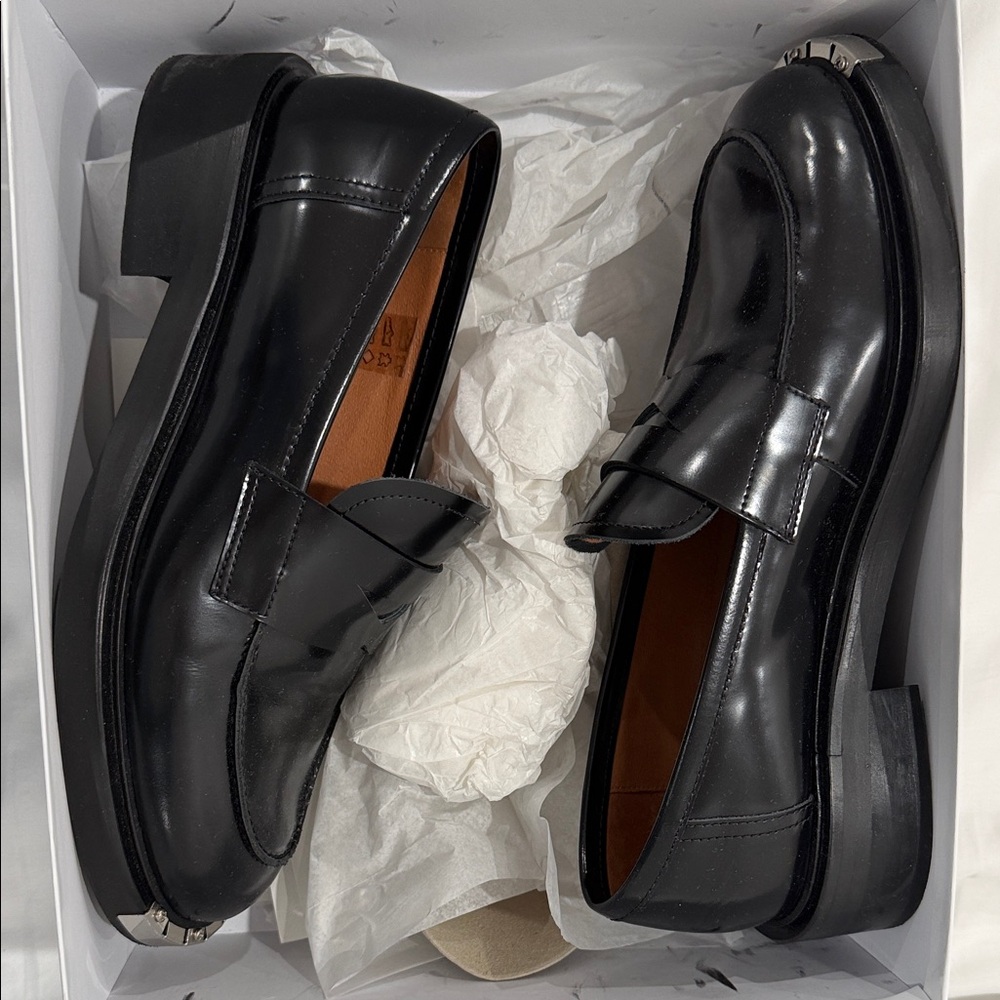 Jonak Paris Black Leather Loafers - Picture 2 of 6
